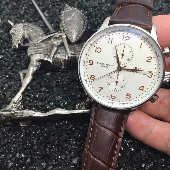 IWC ポルトギーゼクロノクラブ ハイエンドモデル IWCスイスクオーツ