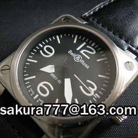 NEWモデル!!【Bell&Ross】ベル&ロス42mm