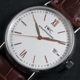 IWC ポルトフィーノ, クオーツムーブメント搭載