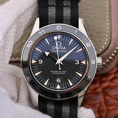 VS工場Omega オメガ seamaster 海馬 233.32.41.21.01.001 “幽靈黨” 007限定版腕時計