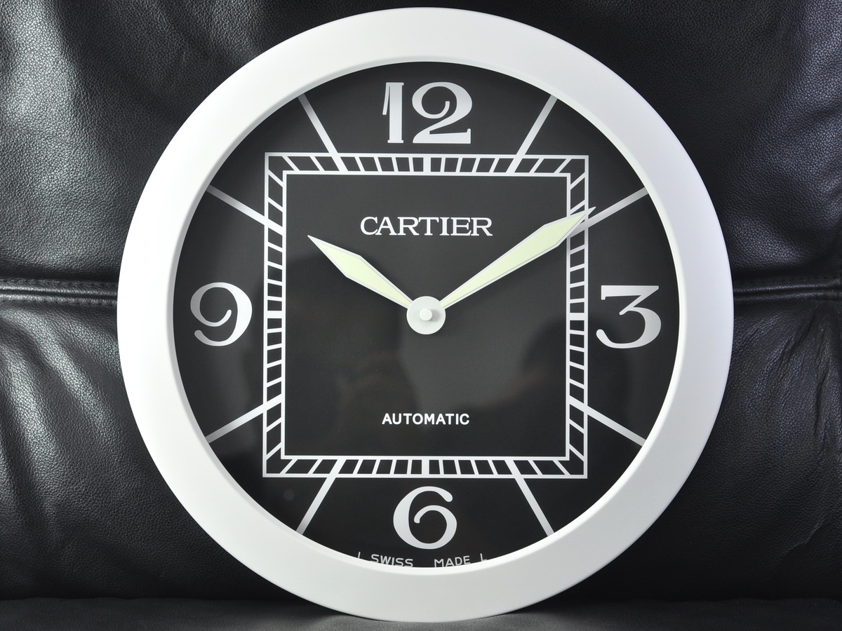 Cartier卡地亞Pasha系列壁掛時鐘白油塗層外殼搭配石英機芯