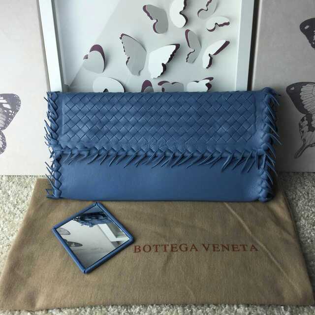 BOTTEGA VENETA獨特設計 正點極了手拿包