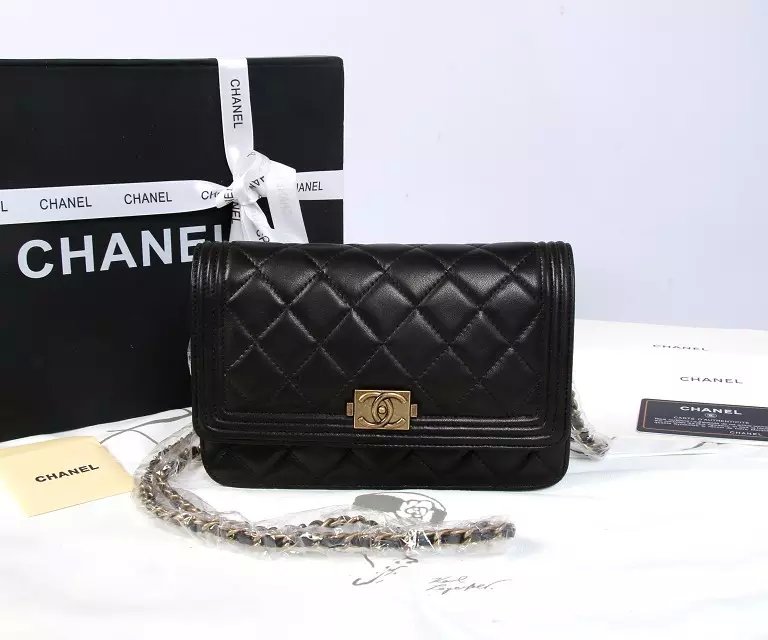 Chanel原版羊皮菱格紋斜背包
