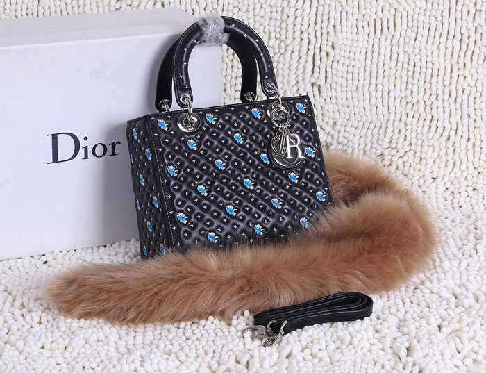 Dior專櫃新款手提包 就是出眾