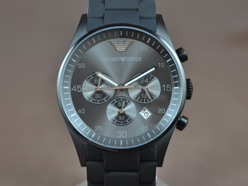 阿瑪尼【男性用】AR5889黑色PVD錶殼包膠錶帶日本OS20石英計時機芯