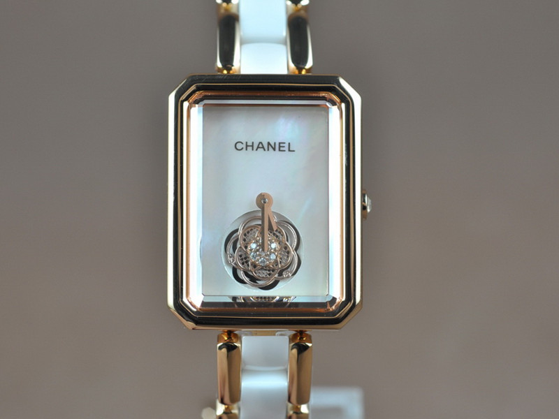 香奈兒【女性用】Tourbillon Première 18K玫瑰金錶殼陶瓷錶帶Swiss Ronda石英機芯