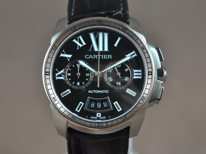 卡地亞【男性用】Calibre de Cartier系列不銹鋼錶殼玫瑰金表圈VK石英機芯