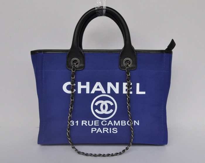 Chanel女人的最愛 率性購物包