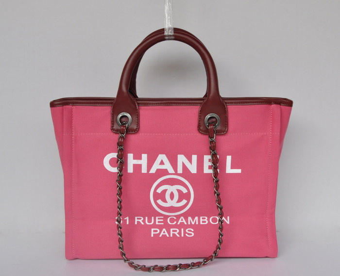 Chanel女人的最愛 率性購物包