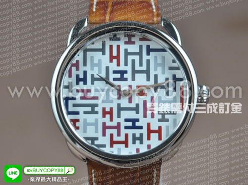 愛馬仕【男性用】Arceau系列42.5mm 不銹鋼錶殼彩色H面盤自動機械機芯