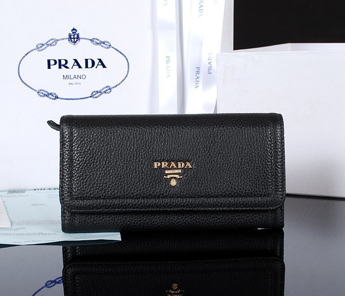Prada 專櫃新款時尚貴婦最愛款錢夾