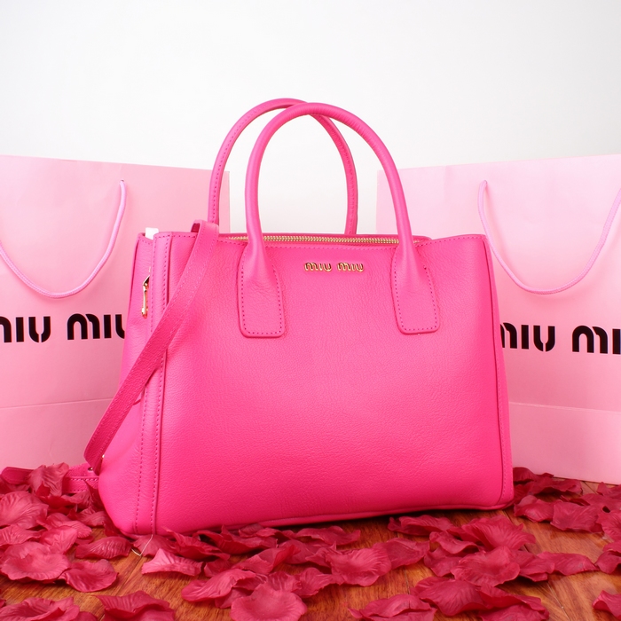 Miu Miu 專櫃櫥窗展示款手提包