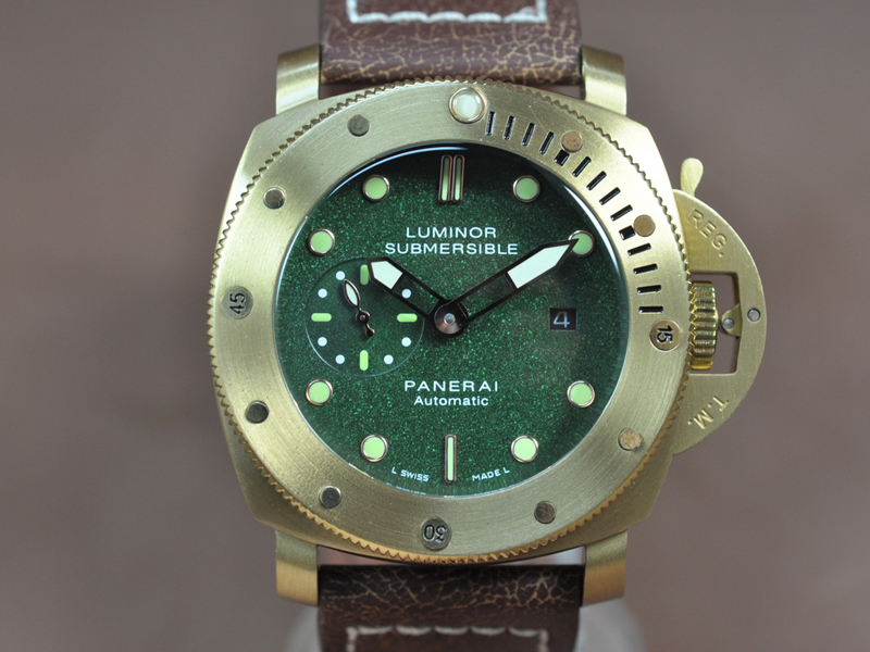 沛納海 Watches Submessible 47mm YG/LE 綠 文字盤 亞洲 21J 自動機芯 搭 載  