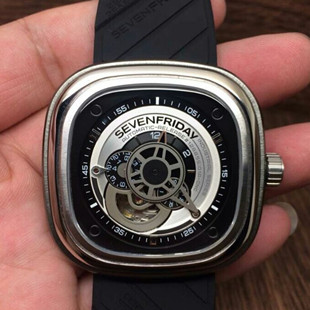 SEVENFRIDAYセブンフライデー スーパーコピー時計Ref.P1-1ラバーバンド